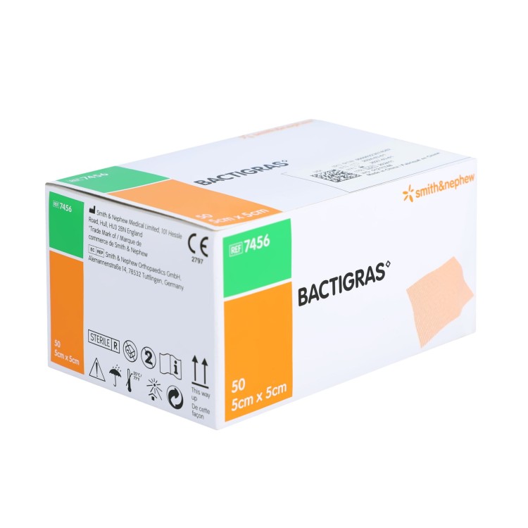 Opatrunki Gazowe Bactigras – Z Parafiną i Chlorheksydyną, Antyseptyczny, Sterylny rozmiar 5cm x 5cm